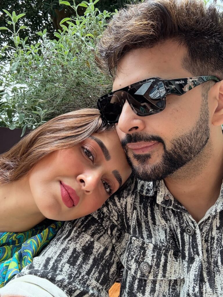 Tejasswi Prakash with Boyfriend Karan Kundrra